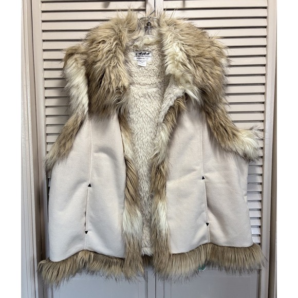 Back In The Saddle Jackets & Blazers - Back in the Saddle Faux Fur/Suede Sherpa Lined Vest Open Front Pockets Sz‎ 1X